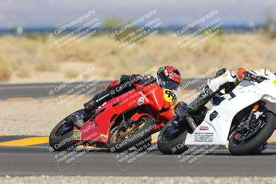 media/Sep-25-2022-CVMA (Sun) [[ee08ed6642]]/Race 6 Amateur Supersport Open/